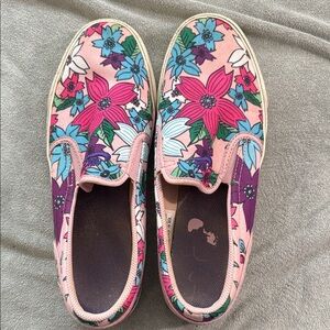 Nike Floral Women's Flats - Pink, Purple, Blue